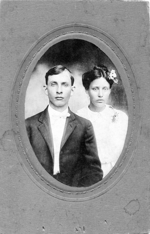 McLemore, Vessie Eugene and Nina wedding portrait